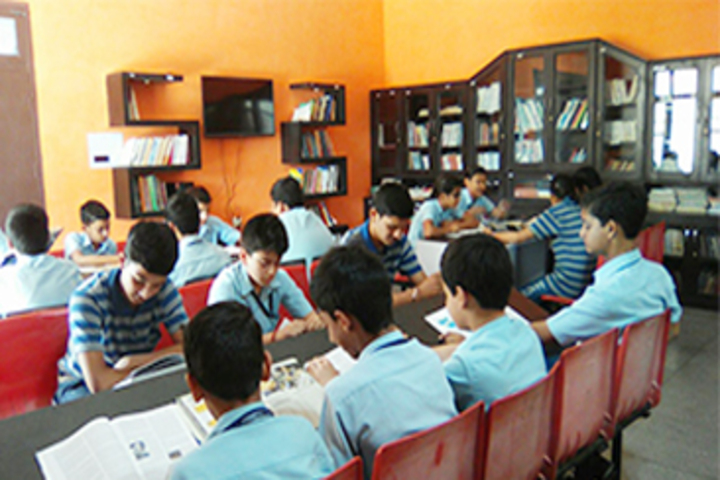 Modern Sandeepni School-Library