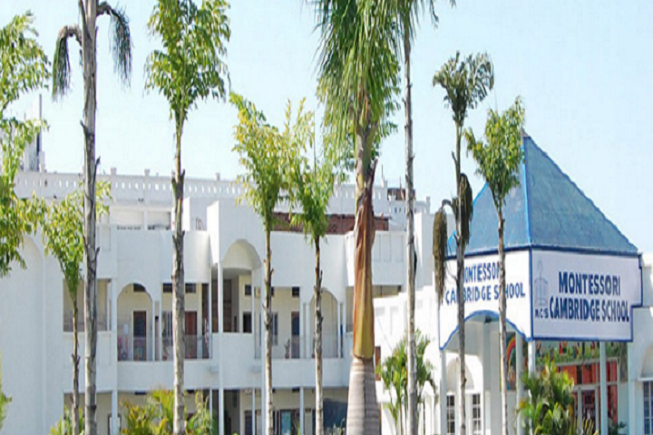 Montessori Cambridge School-Campus View
