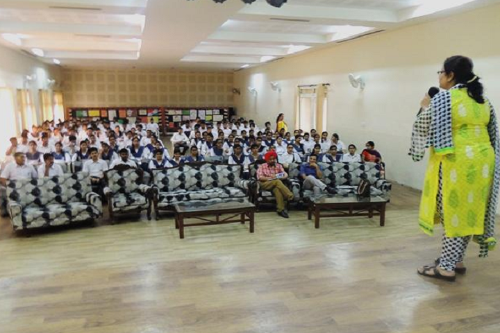 Montgomery Guru Nanak Public School-Orientation