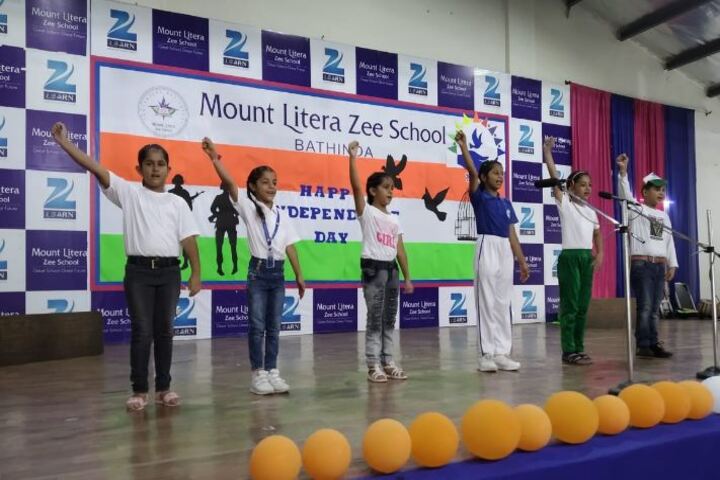 Mount Litera Zee School-Independance Day