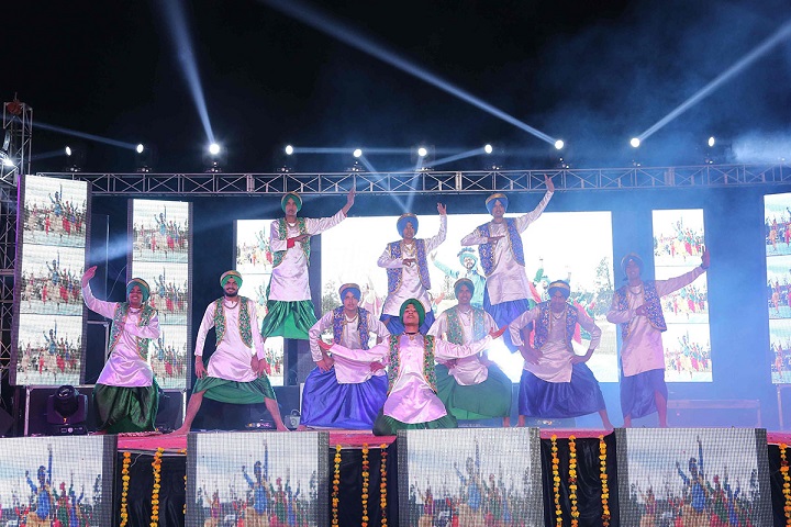 Mount Litera Zee School-Bhangra