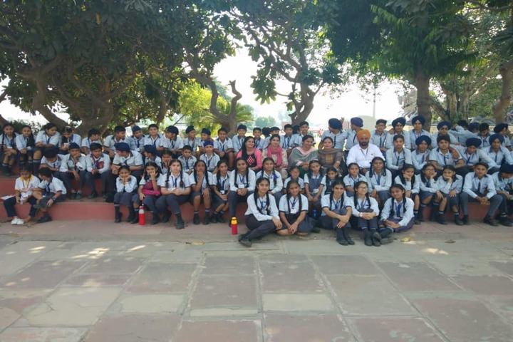 Narain Smart School-Tour