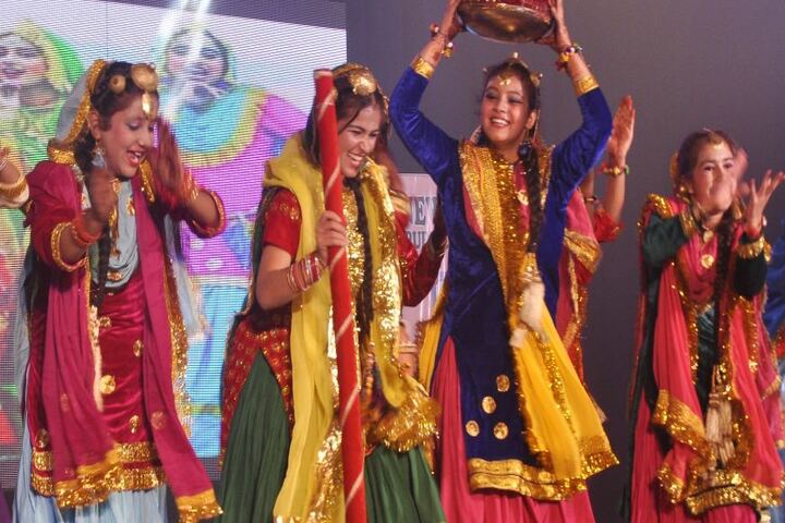 New Gmt Senior Secondary Public School-Dance