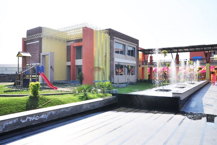 Oakridge International School-Campus
