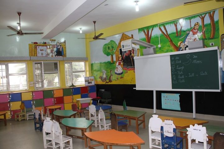 Partap World School- Art Class