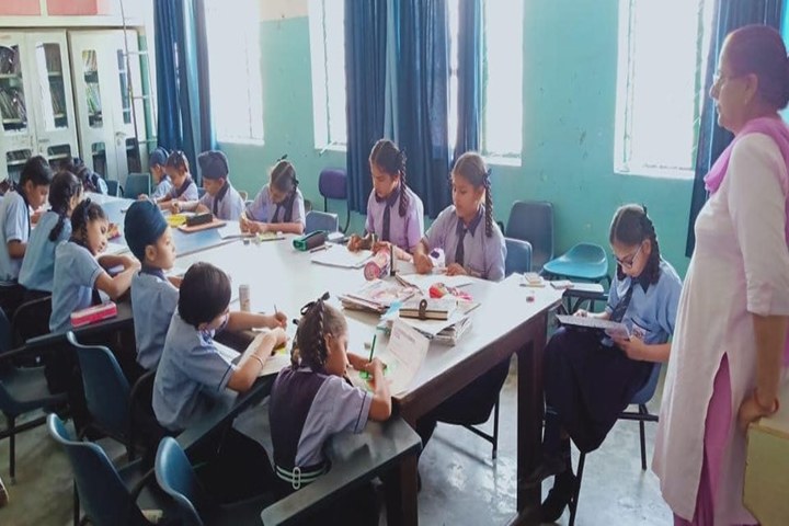 Punjab Convent School -Library