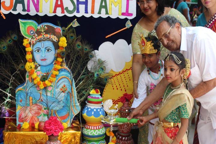 Apple I English Medium School-Krishnastami Celebrations