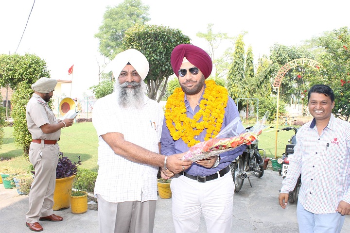 S Hardam Singh Public School-Guest Visit