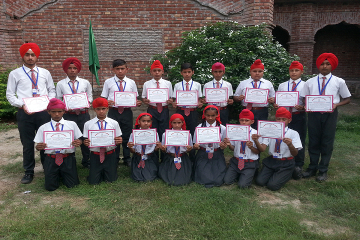 Sabad Pragaas Academy-Students