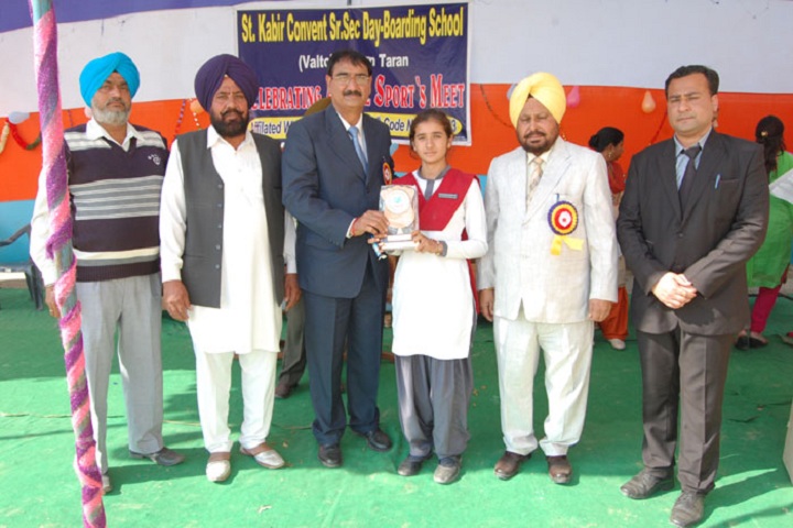 Saint Kabir Convent Day Boarding Senior Secondary School-Prize Distribution