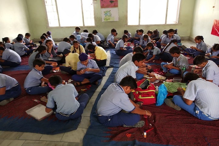 Saint Kabir Gurukul-Rakhi Making Compitition