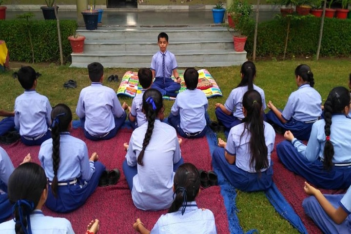 Saint Kabir Gurukul-Yoga