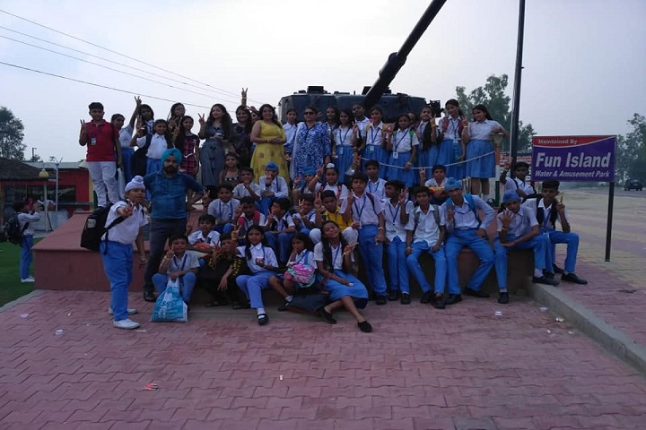 Saint Soldier Convent School-Students