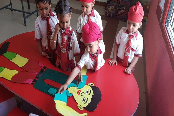Sant Baba Ranjeet Singh Public Senior Secondary School-Learning through fun