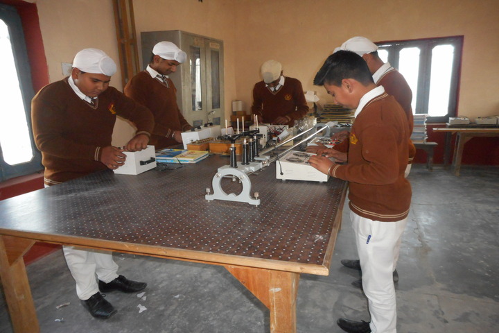 Sant Sar Public School-Physics Lab