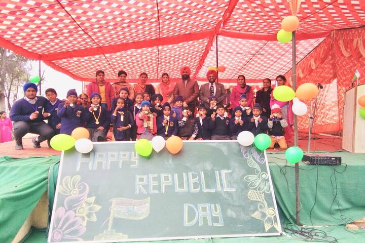 Sarvottam Academy-Republic Day