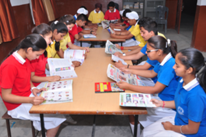 Shivalik View Public School-Library