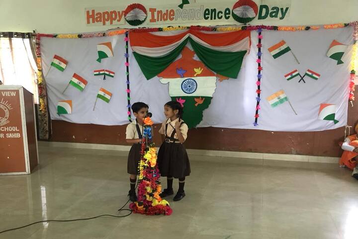 Shivalik View Public School-Independance Day