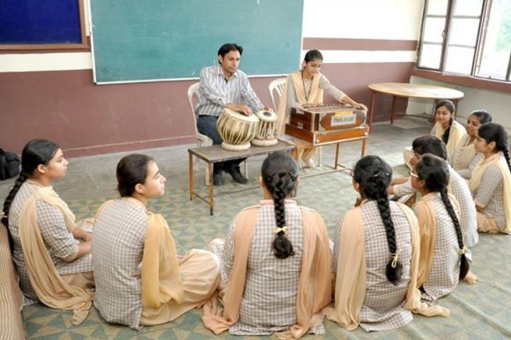 Shiwalik Public School-Music Class