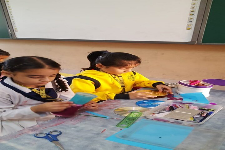 Shree Hanumat International Public School-Art And Craft