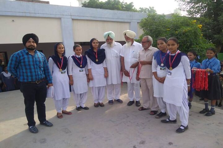 Shri Dashmesh Public Senior Secondary School-White Day