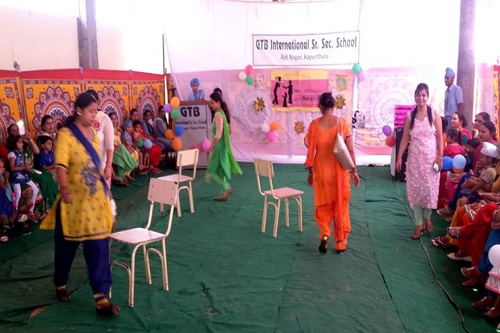 Shri Guru Tegh Bahadur International Senior Secondary School-Musical Chairs