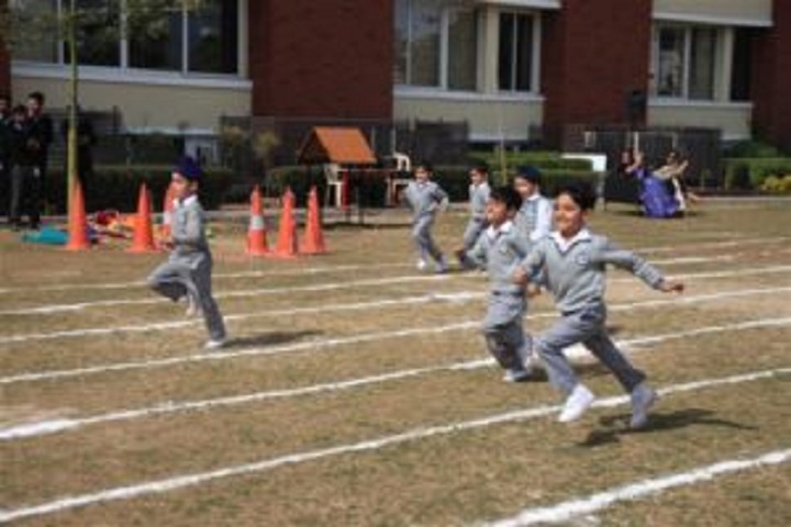 Smart Wonders School-Sports