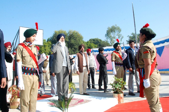 Sri Dasmesh Academy-NSS