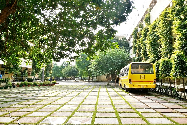 Sri Guru Harkrishan Public School-Transport