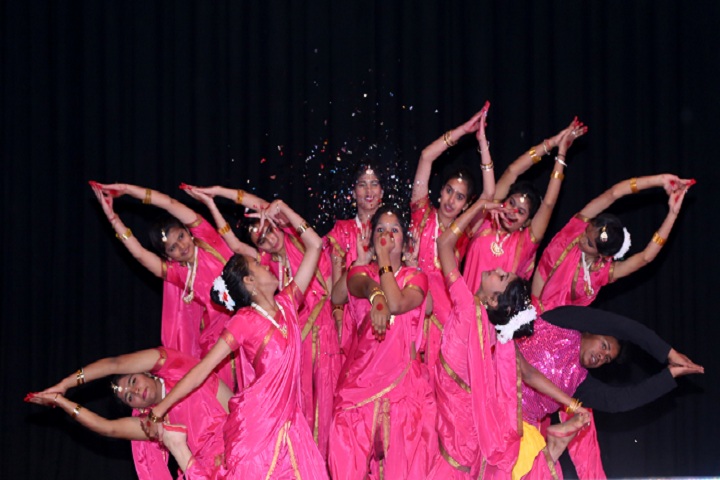 St Soldier Paradise Public School-Dance