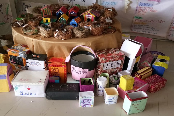 St Soldier Elite Convent School-Recycling with Waste Material