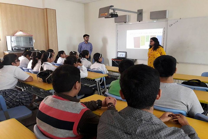 Stalwarts World School-Digitial Classroom