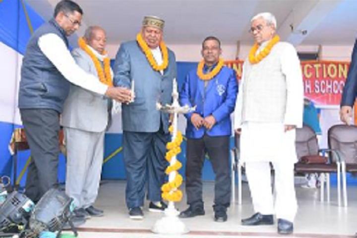 K P S Memorial High School-Lamp Lightning