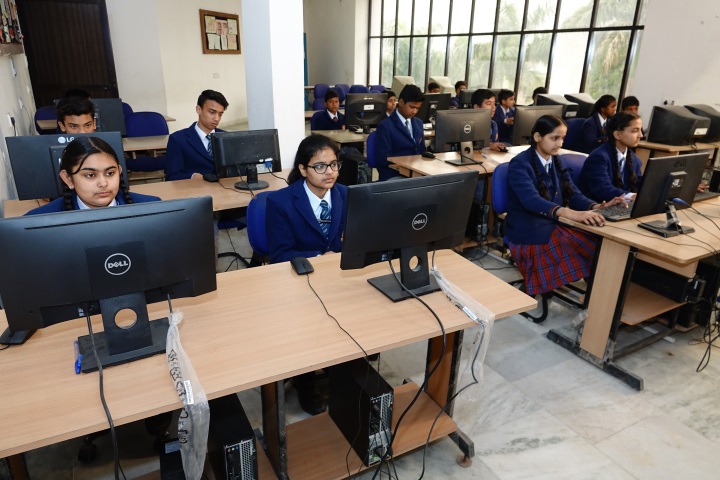 Tagores International Smart School-Computer Lab