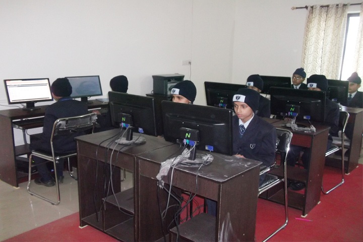 Taj Public School-Computer-Lab