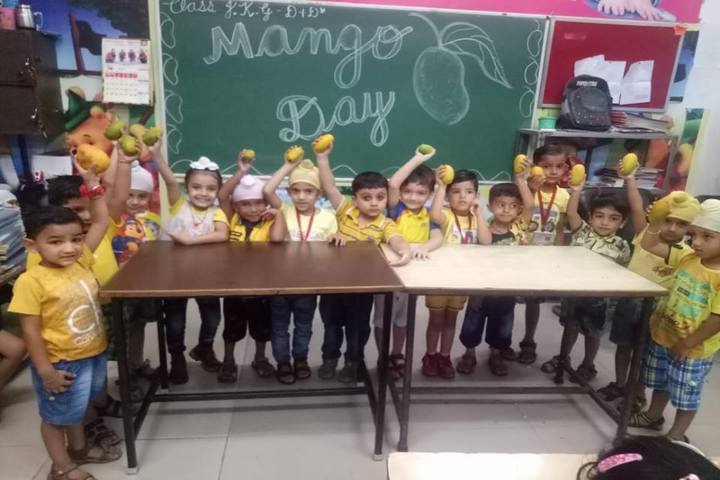 Tara Convent School-Mango day