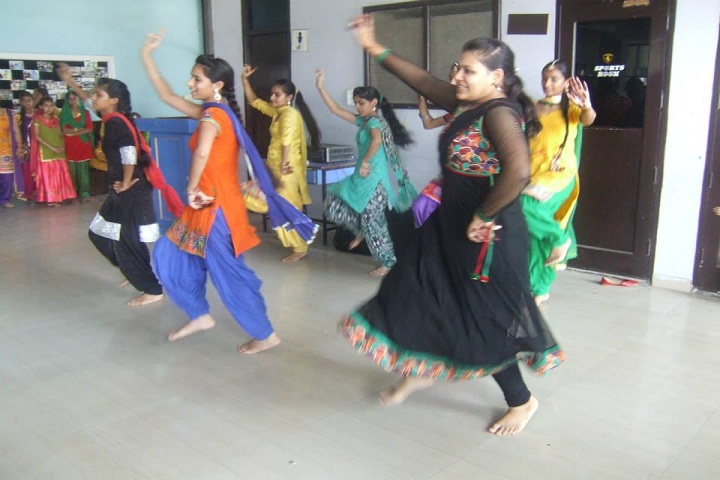 The Helix Oxford Smart School-Dance