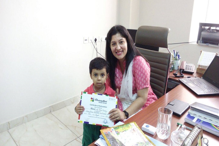 The Knowledge Bus Global School-Prizes