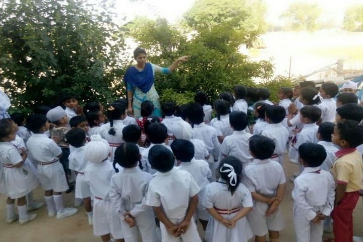 The Oxford International School-Educational Tour