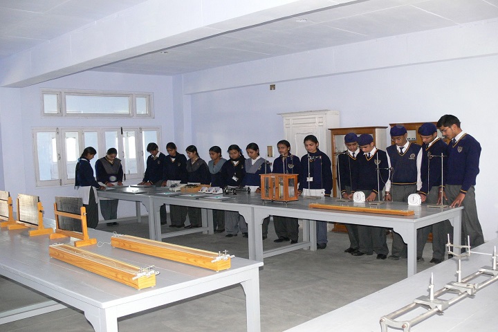 The Pinewood International Senior Secondary School-Physics Lab