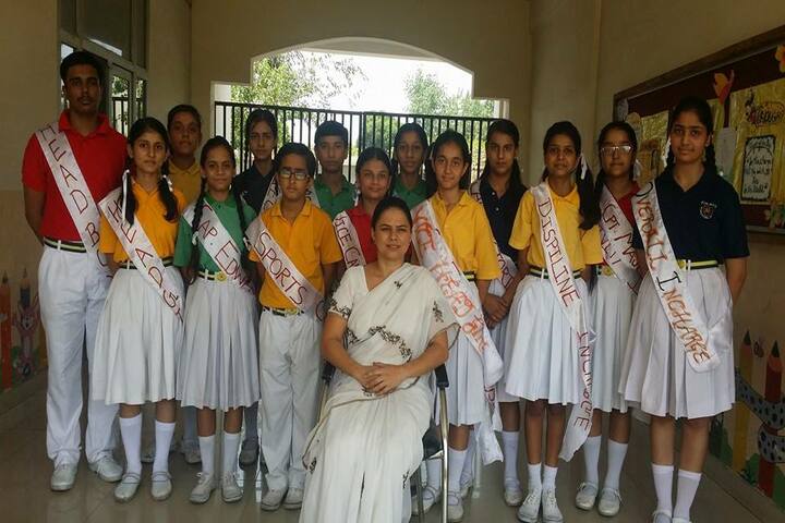 The Royal World International School-Investiture Ceremony
