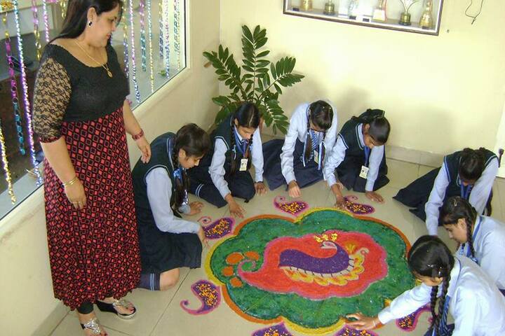 The Royal World International School-Rangoli Competition