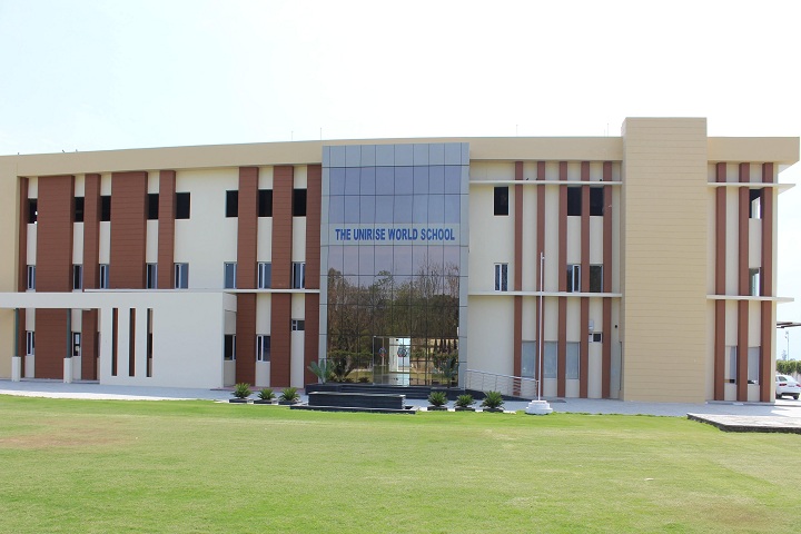 The Unirise World School-front view