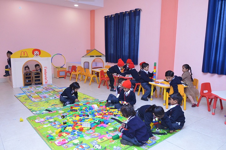 The Unirise World School-toddler area