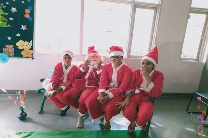 Uma Rana Public School-Chritmas Celebrations