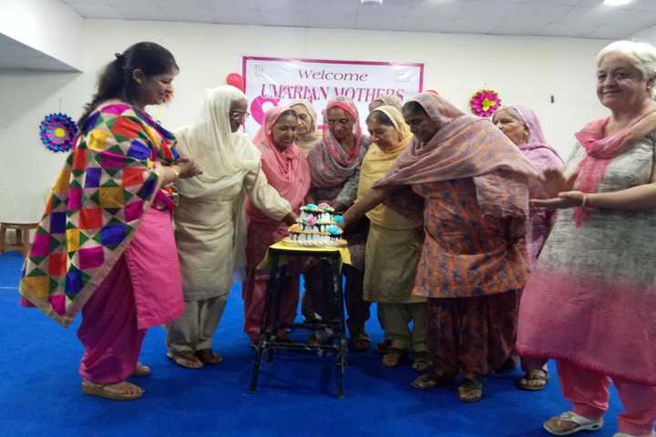 Uma Rana Public School-Mothers Day Celebrtions