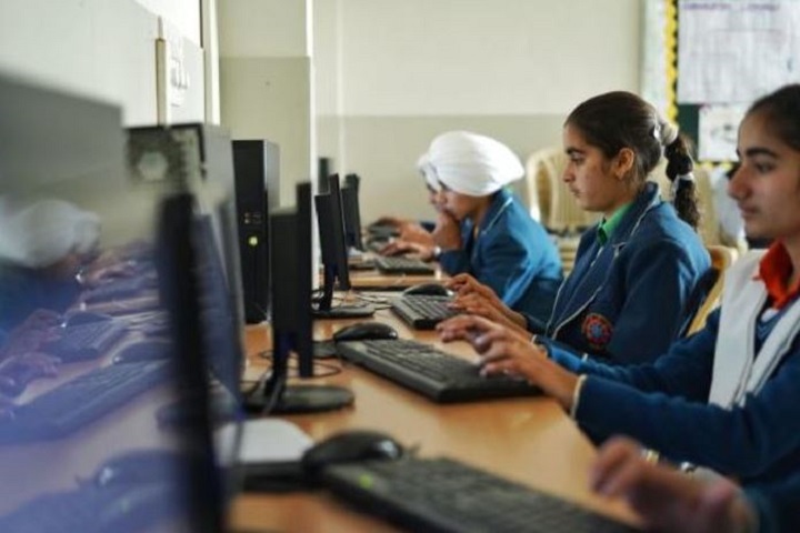 Uma Rana Public School-Computer Lab