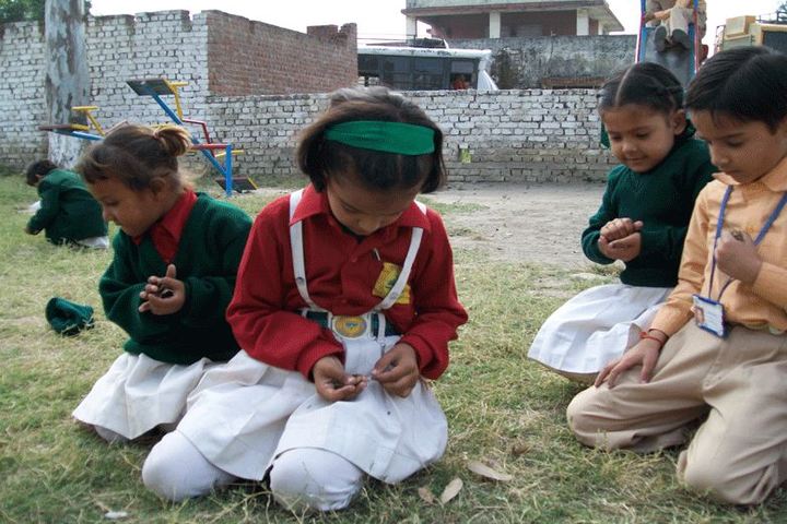 Universal Academy-Cleanliness Activity