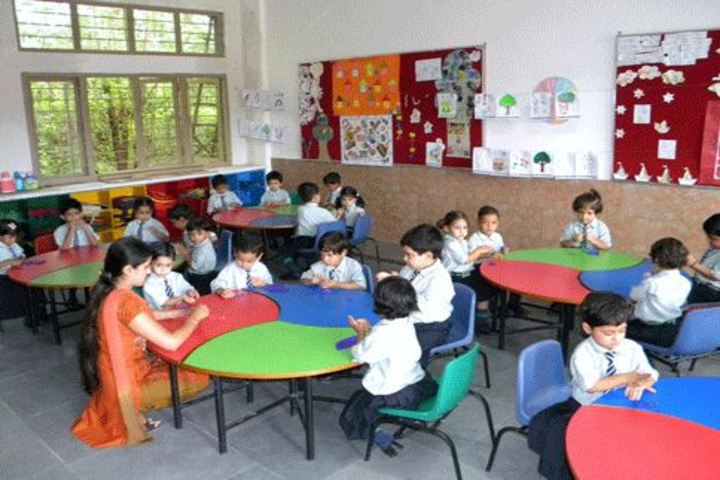 Universal Academy-Activity