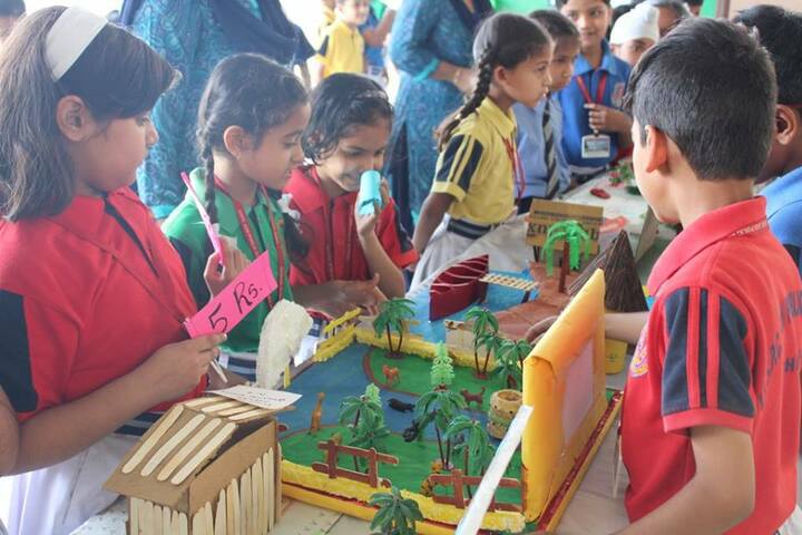 Uspc Jain Public School-Exhibition